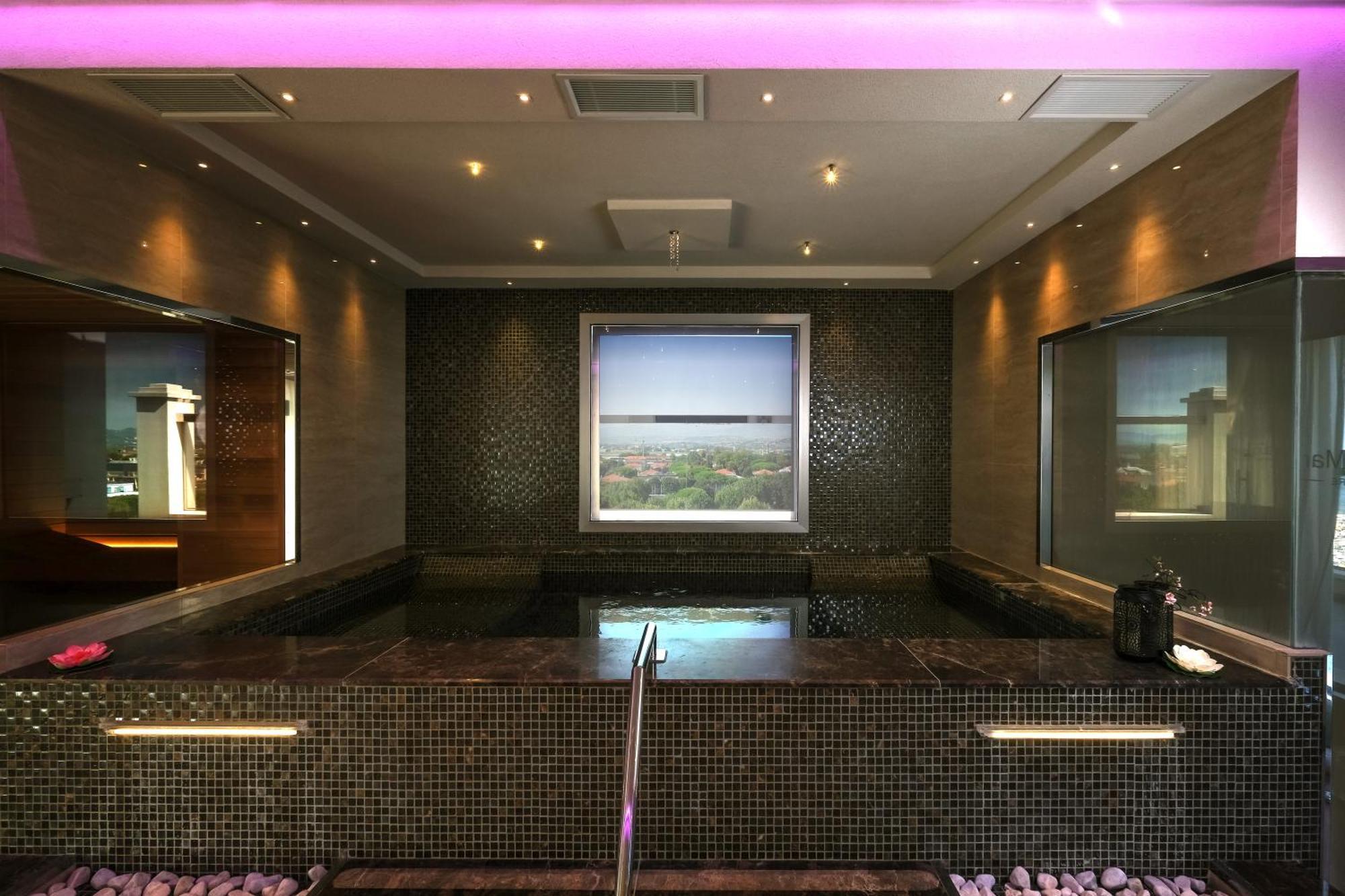Hotel Due Mari & Spa ริมินี ภายนอก รูปภาพ
